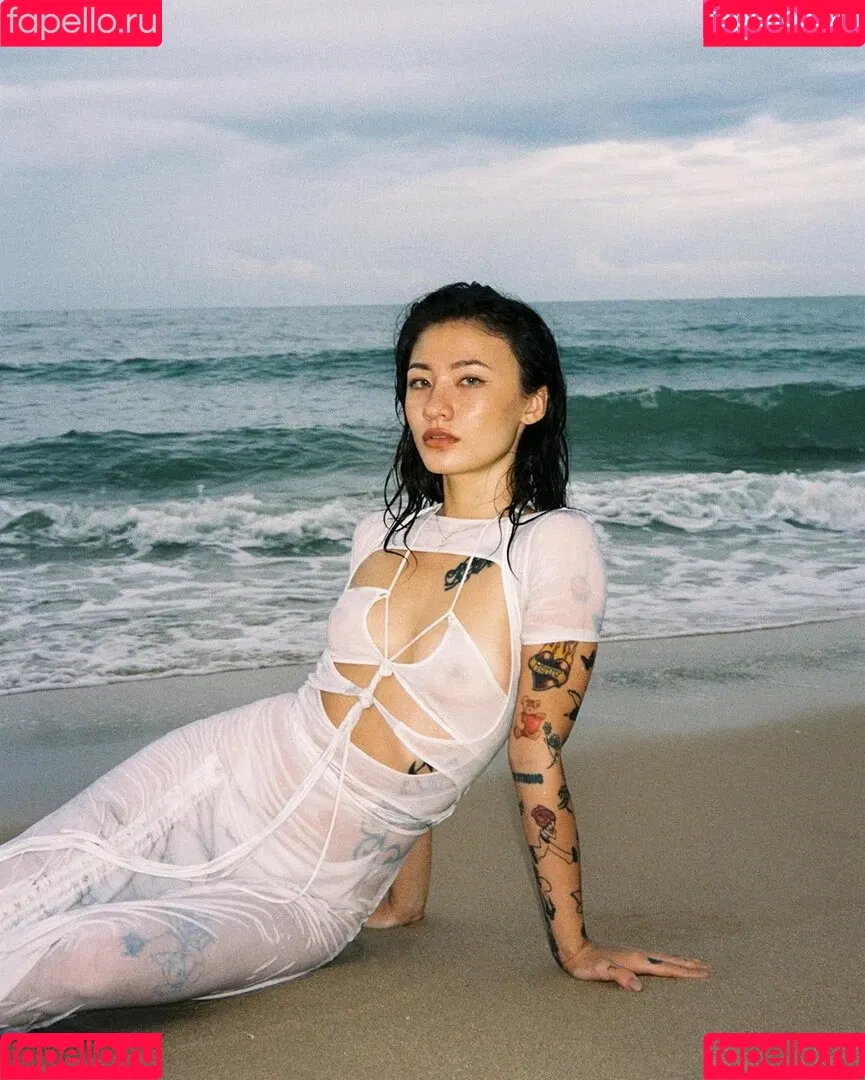naomiroestel Onlyfans Photo Gallery 