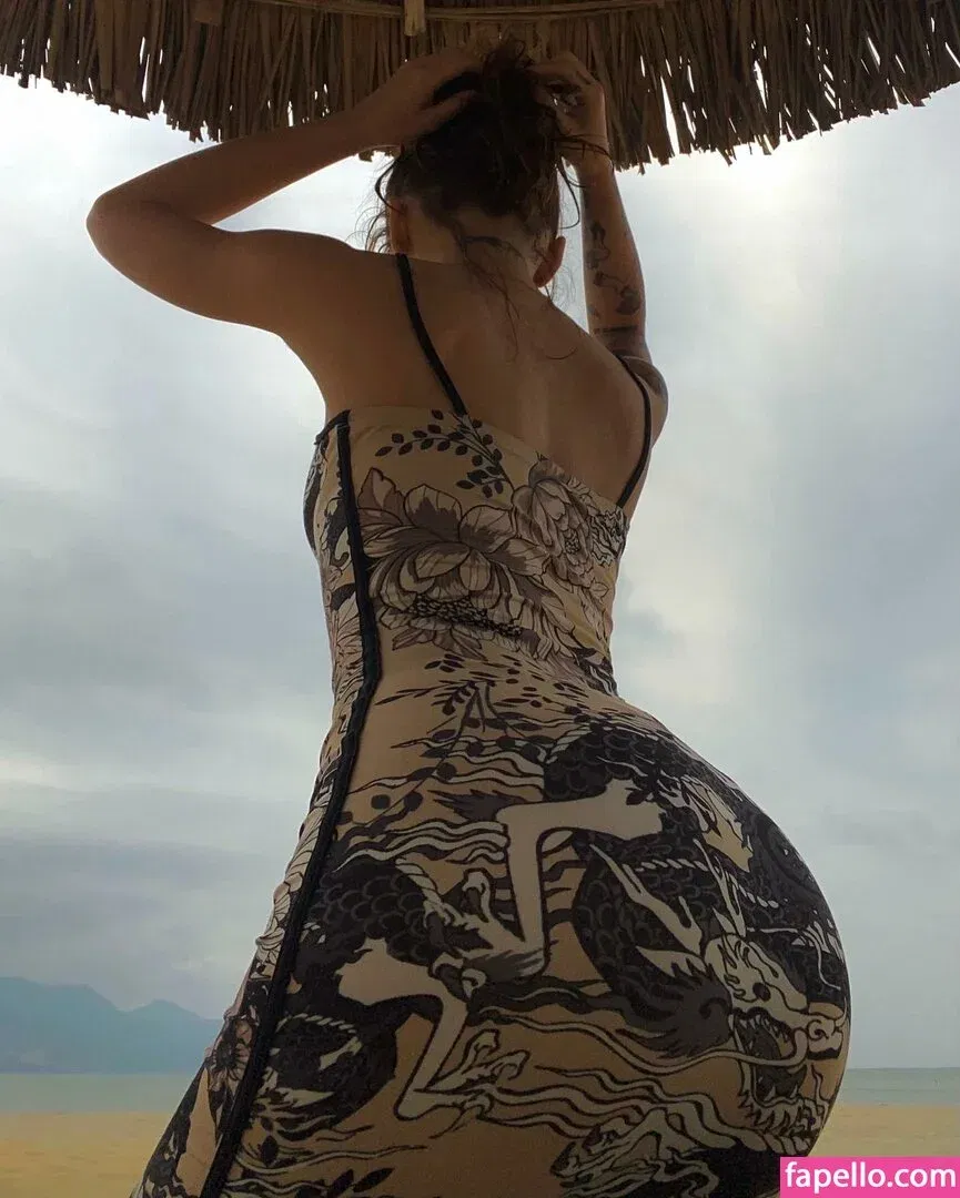 naomiroestel Onlyfans Photo Gallery 