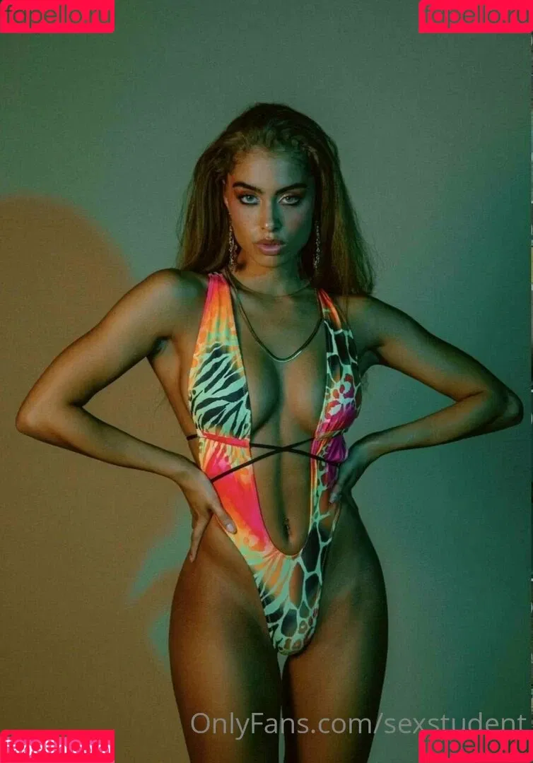 sexstudent Onlyfans Photo Gallery 