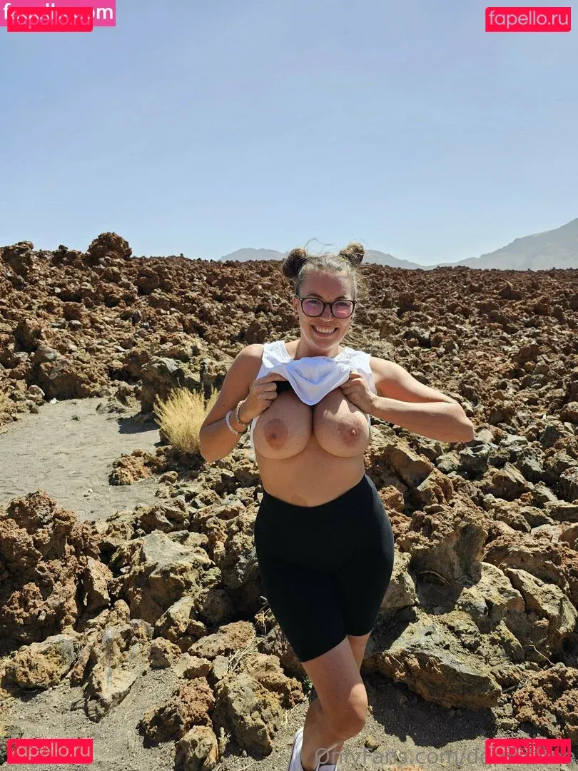 domiisczmodel Onlyfans Photo Gallery 