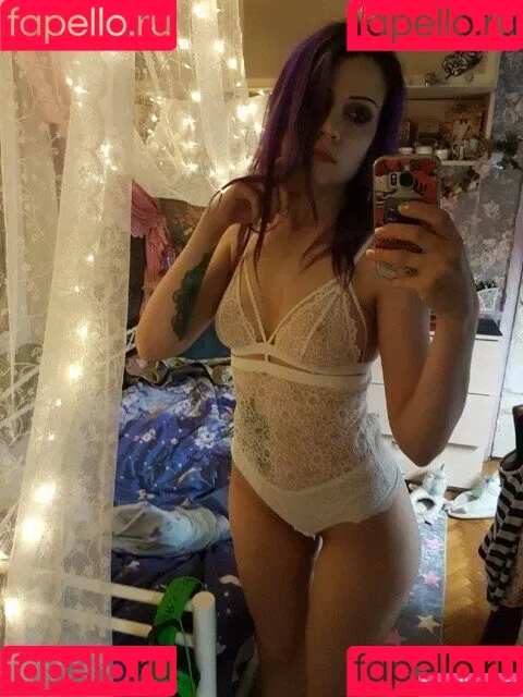 esfiriya_tudor Onlyfans Photo Gallery 