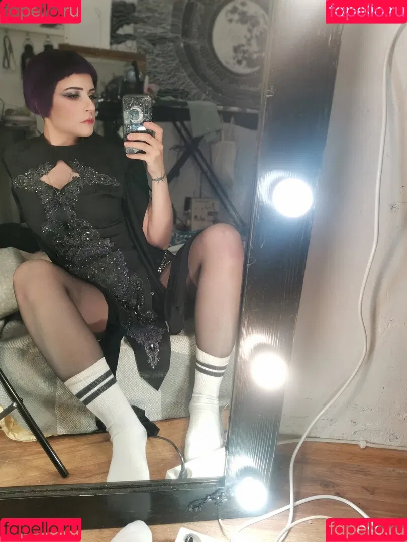 esfiriya_tudor Onlyfans Photo Gallery 