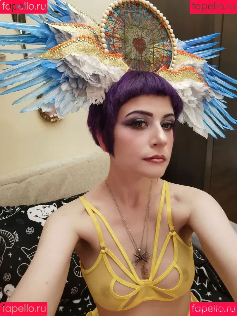 esfiriya_tudor Onlyfans Photo Gallery 