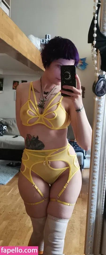 esfiriya_tudor Onlyfans Photo Gallery 