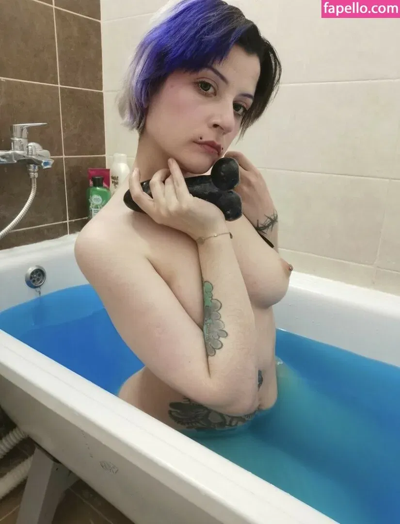 esfiriya_tudor Onlyfans Photo Gallery 