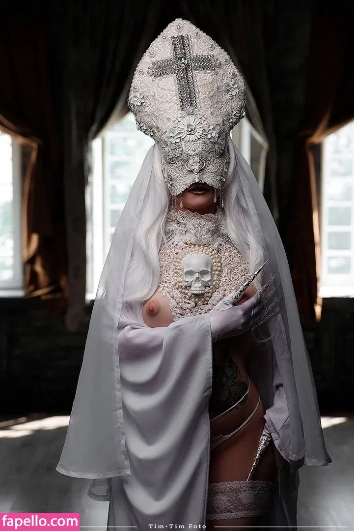 esfiriya_tudor Onlyfans Photo Gallery 