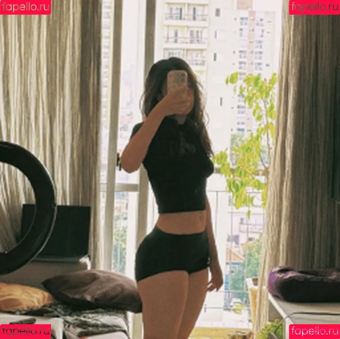 ASMR Maria ZB Onlyfans Photo Gallery 