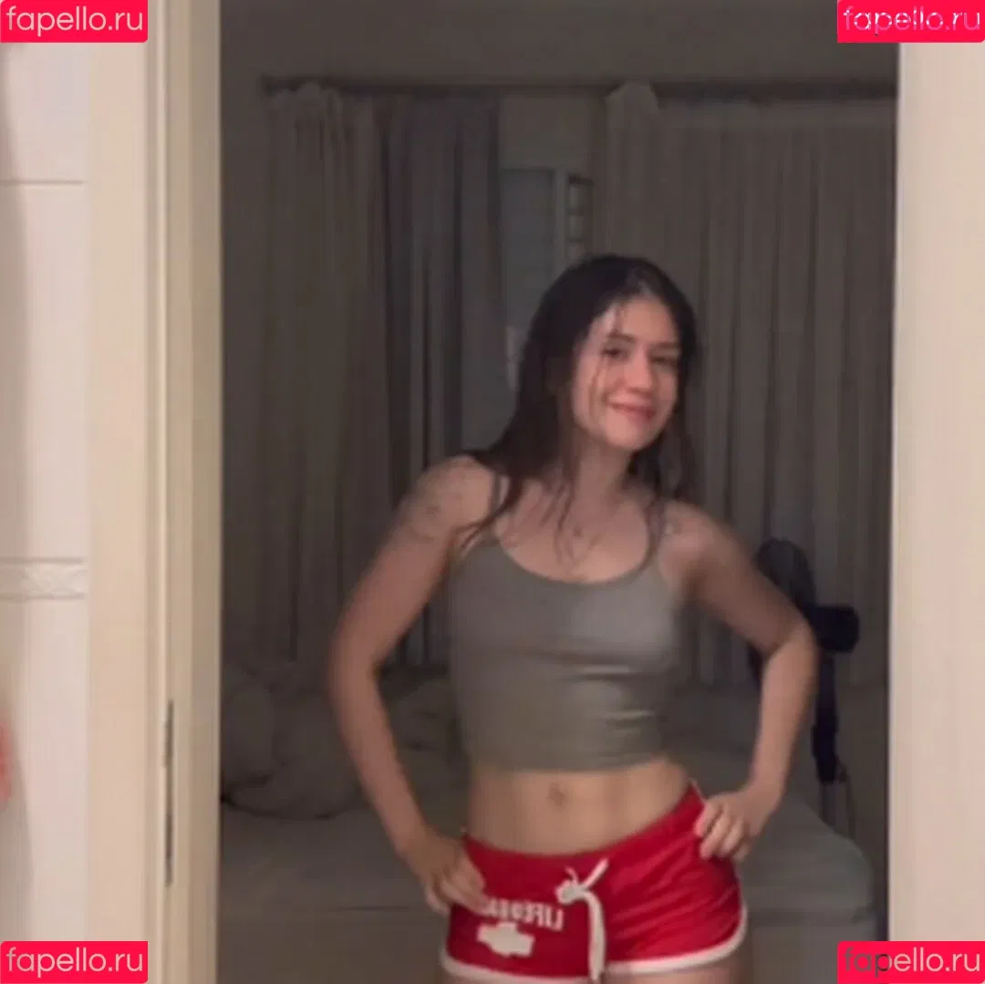 ASMR Maria ZB Onlyfans Photo Gallery 