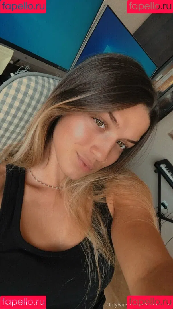 liv_p Onlyfans Photo Gallery 