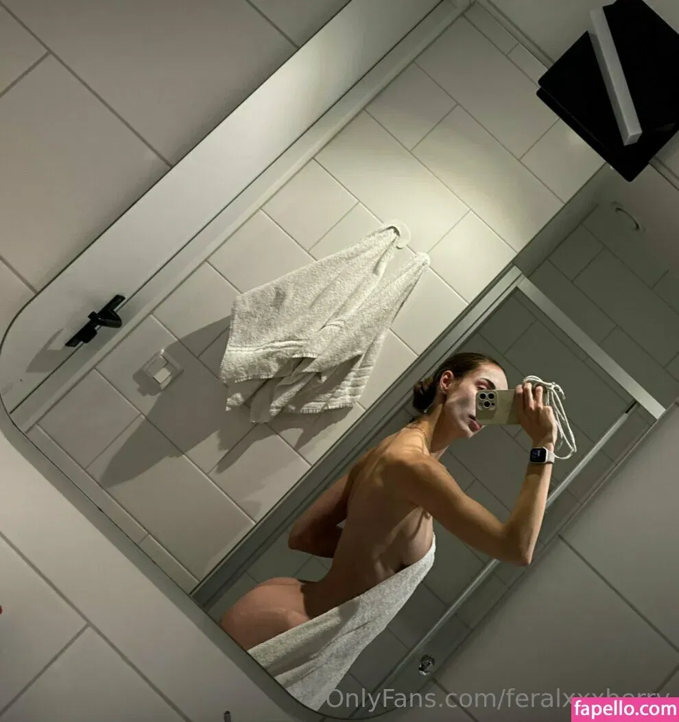 feralxxxberry Onlyfans Photo Gallery 