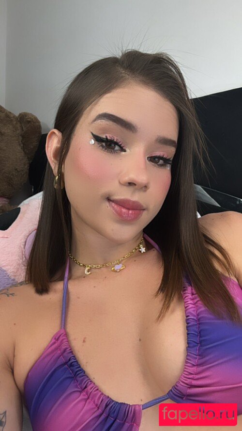 Kinky Karrot Nude Onlyfans Photo 5
