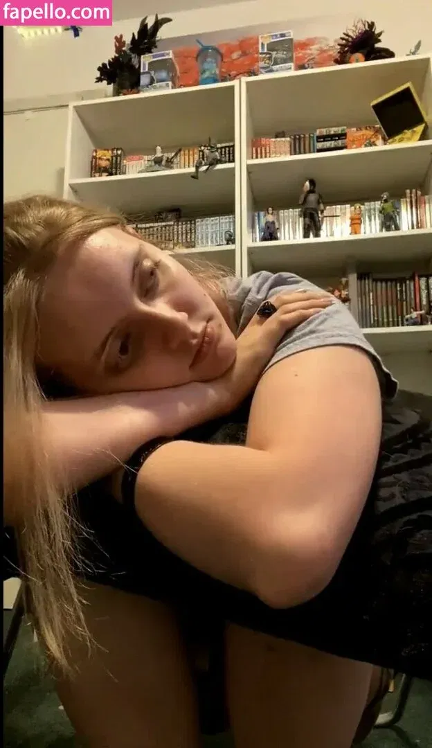 Katherine Means Onlyfans Photo Gallery 