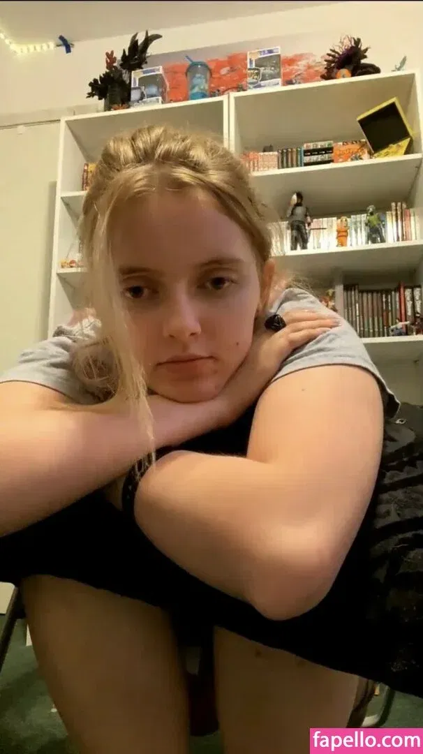 Katherine Means Onlyfans Photo Gallery 