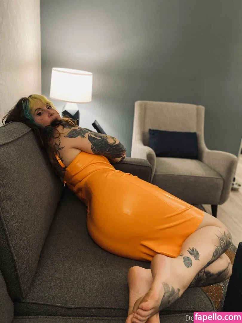 rixrin Onlyfans Photo Gallery 