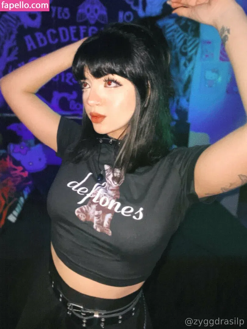 zyggdrasilp Onlyfans Photo Gallery 