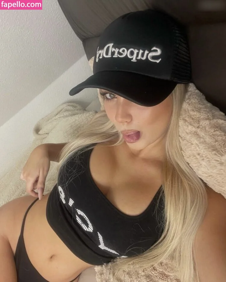 neverbaby_26 Onlyfans Photo Gallery 