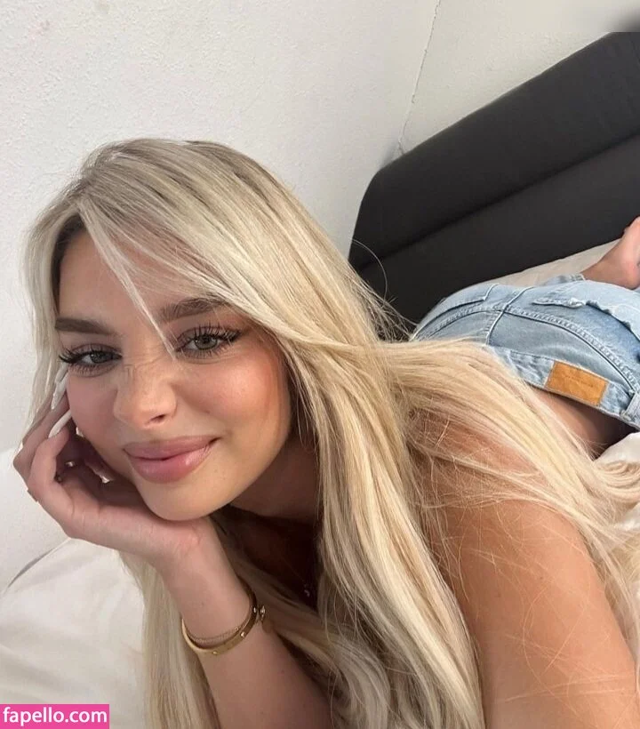 neverbaby_26 Onlyfans Photo Gallery 