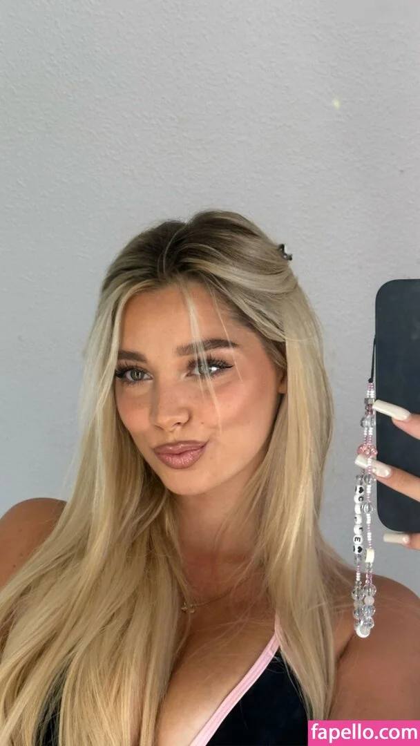 neverbaby_26 Onlyfans Photo Gallery 