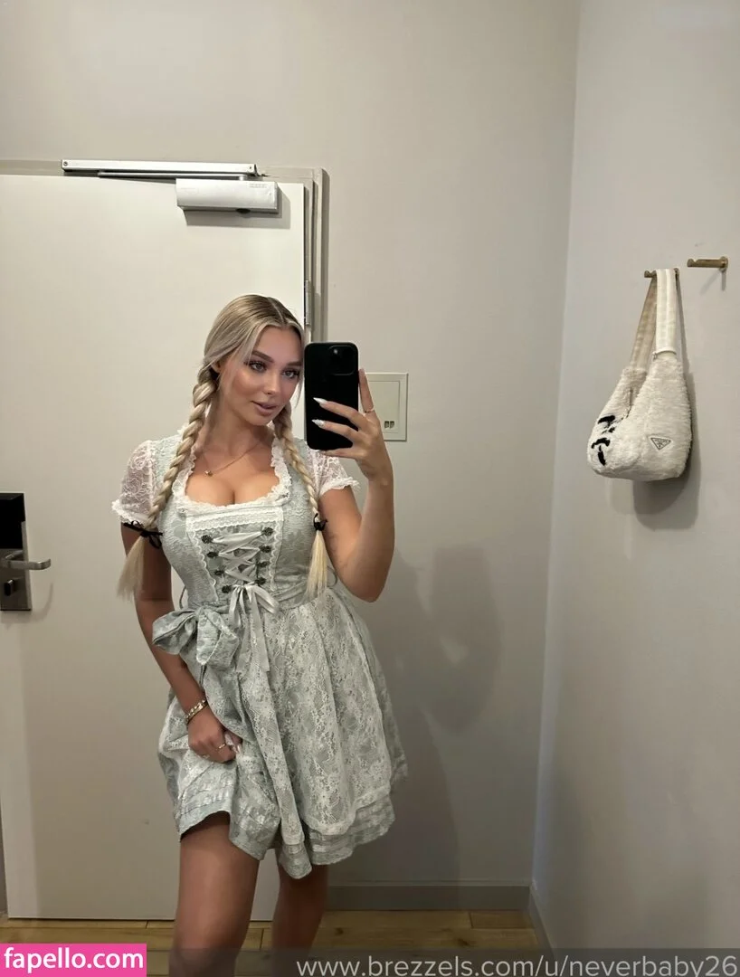 neverbaby_26 Onlyfans Photo Gallery 