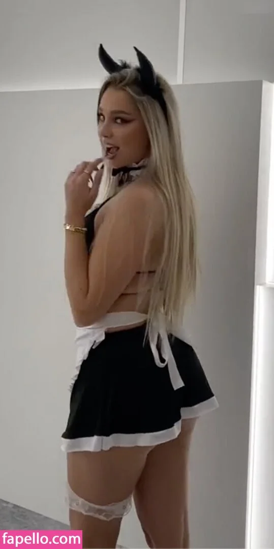 neverbaby_26 Onlyfans Photo Gallery 