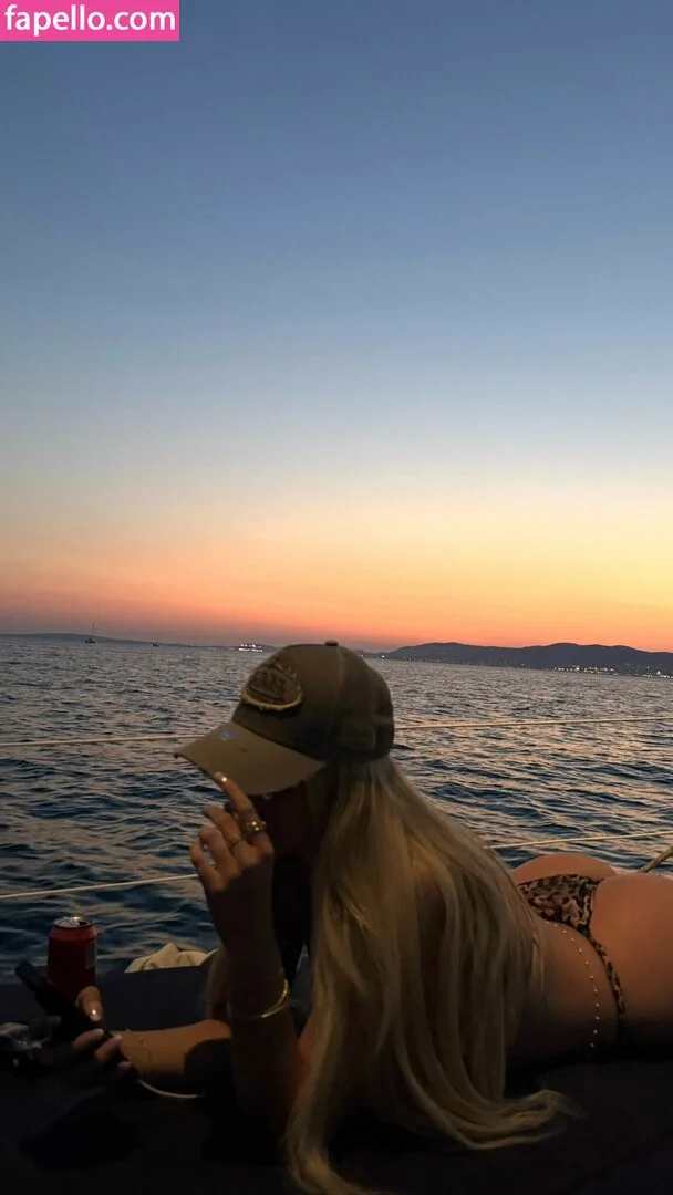 neverbaby_26 Onlyfans Photo Gallery 