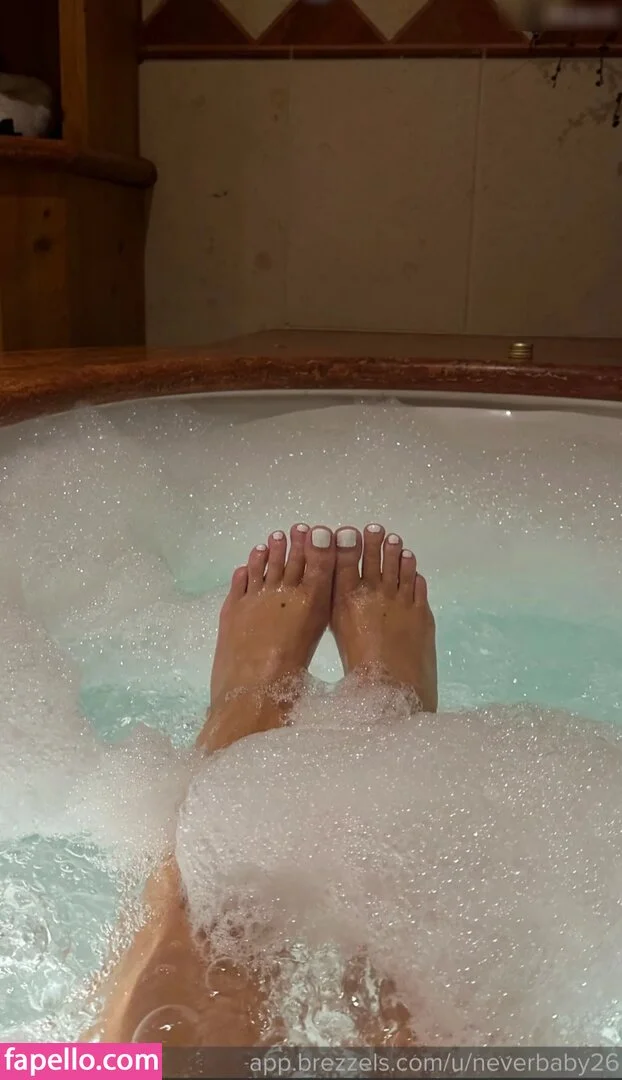 neverbaby_26 Onlyfans Photo Gallery 