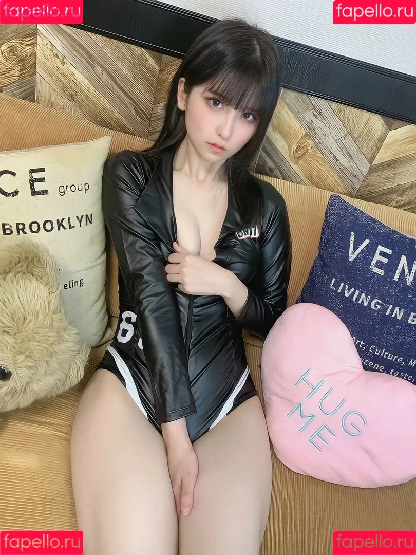souma_ruki Onlyfans Photo Gallery 