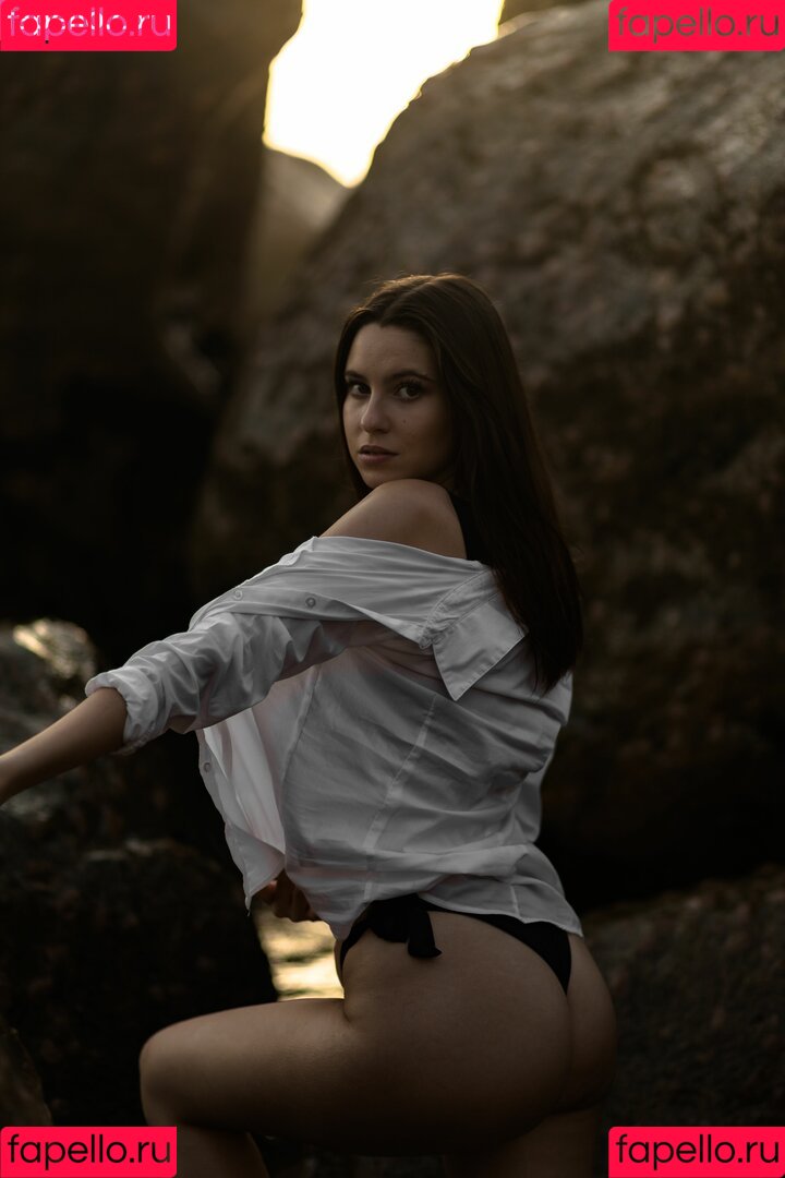 Beatriz Braz Onlyfans Photo Gallery 