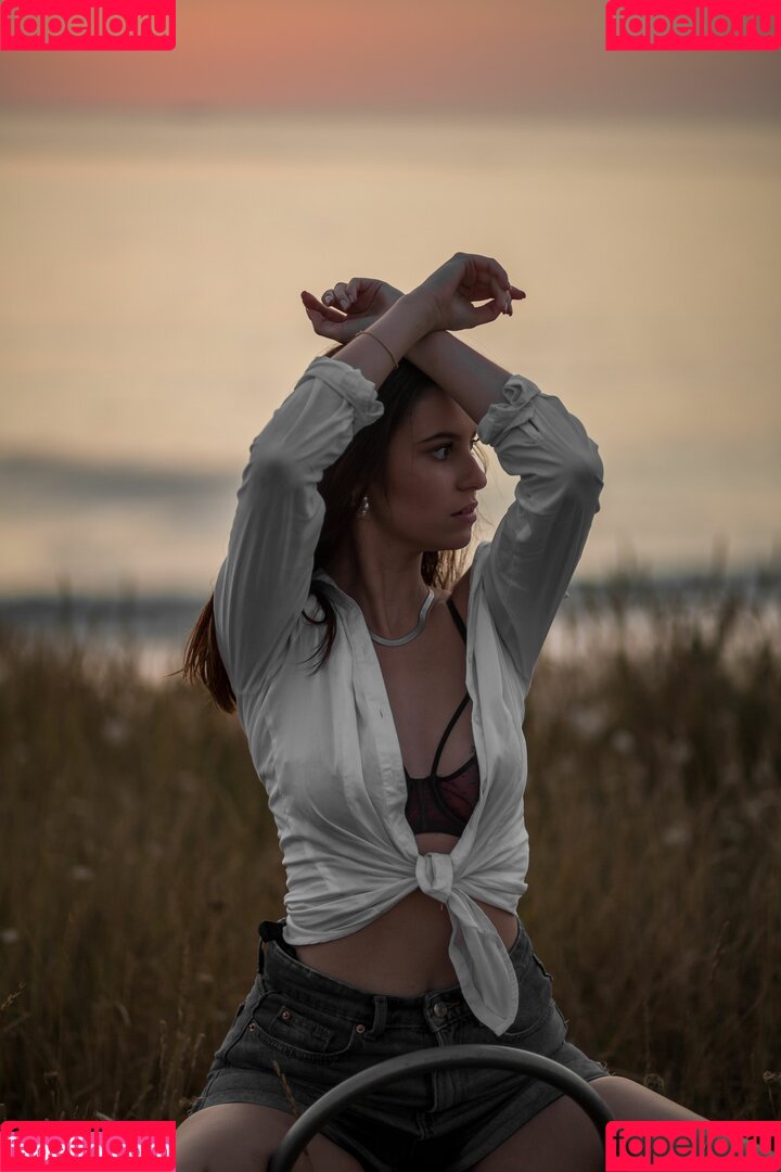 Beatriz Braz Onlyfans Photo Gallery 