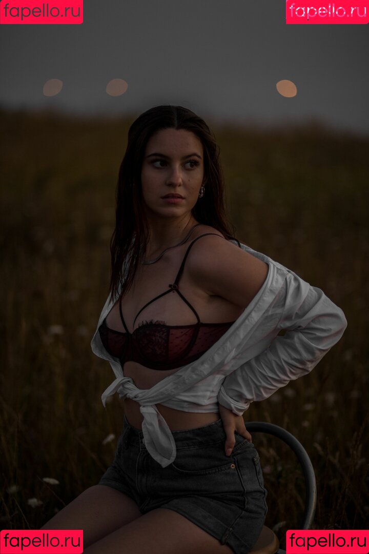 Beatriz Braz Onlyfans Photo Gallery 