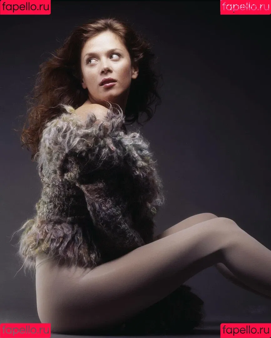 Anna Friel Onlyfans Photo Gallery 