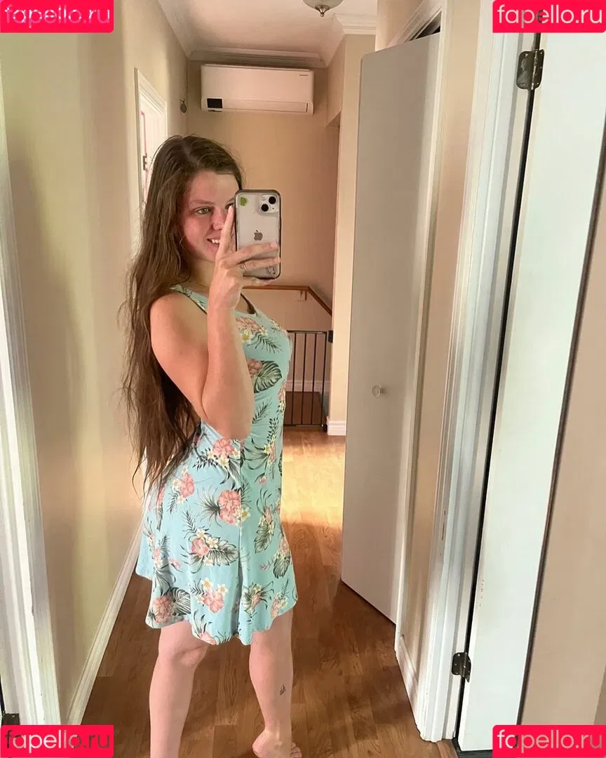 thenaughtykim Onlyfans Photo Gallery 