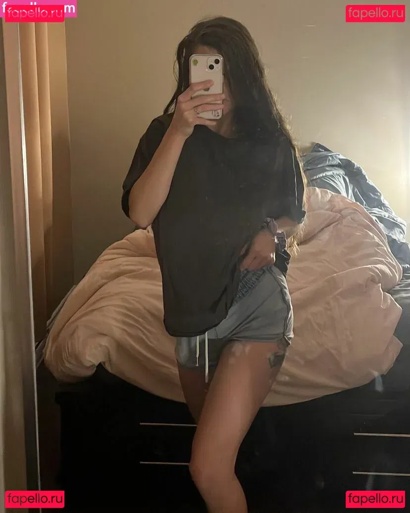 thenaughtykim Onlyfans Photo Gallery 