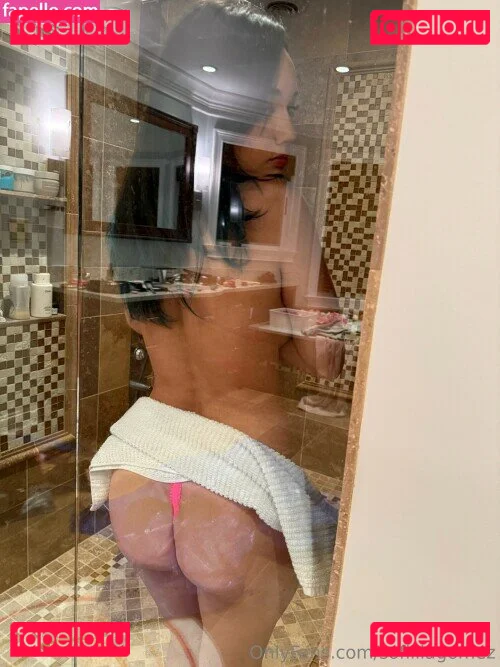 $0fi4 G0m3Z Nude Onlyfans Photo 30