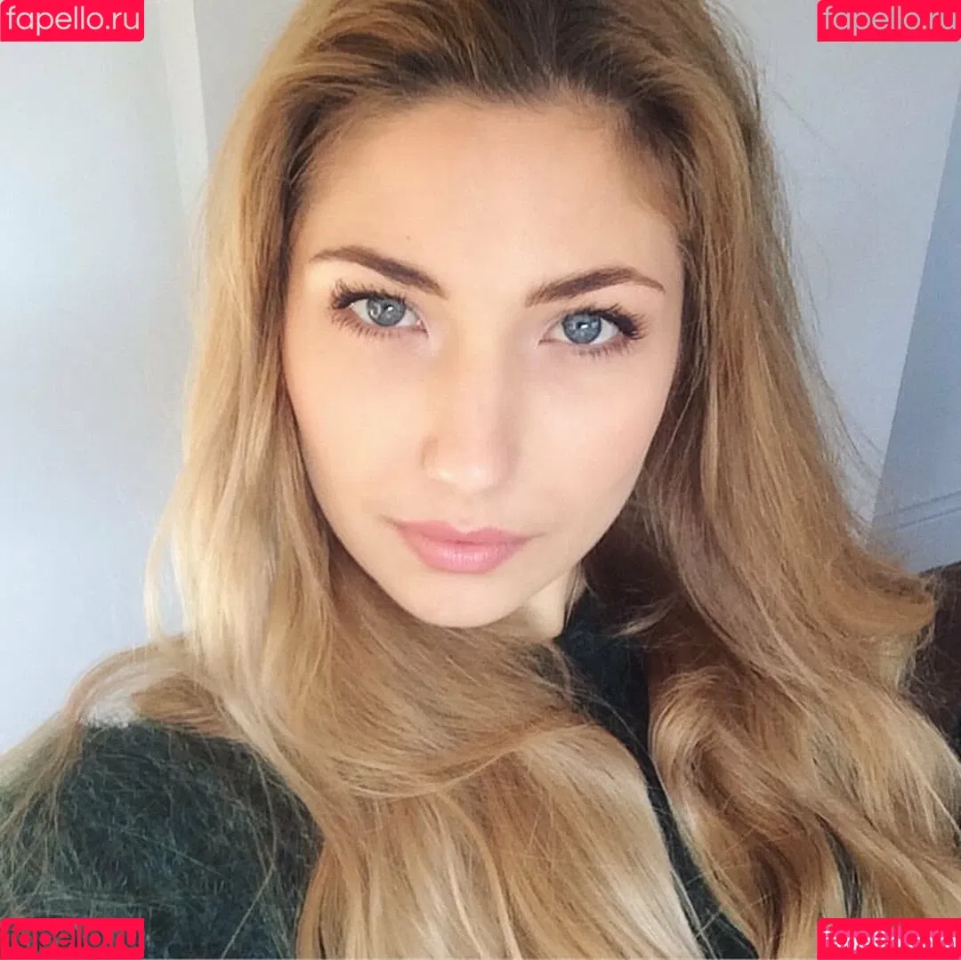 StephanieBC Onlyfans Photo Gallery 