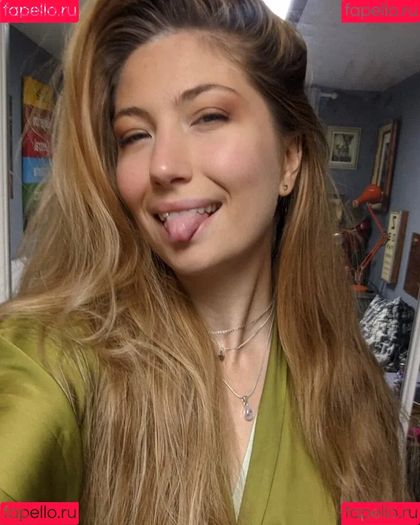 StephanieBC Onlyfans Photo Gallery 