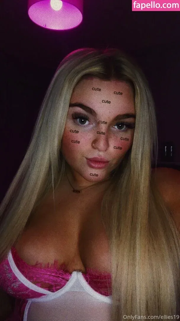 ellies19 Onlyfans Photo Gallery 