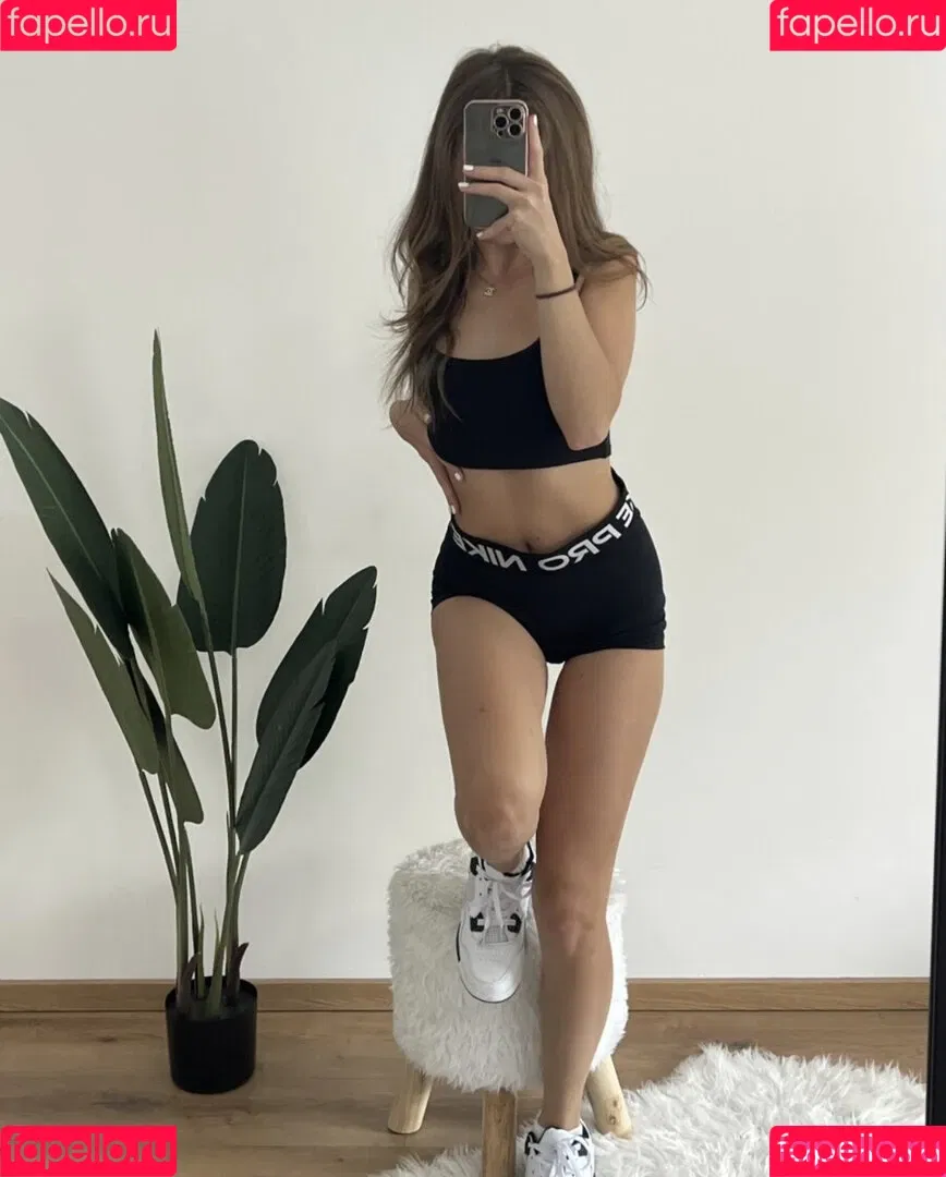 Aleynabaddie Onlyfans Photo Gallery 