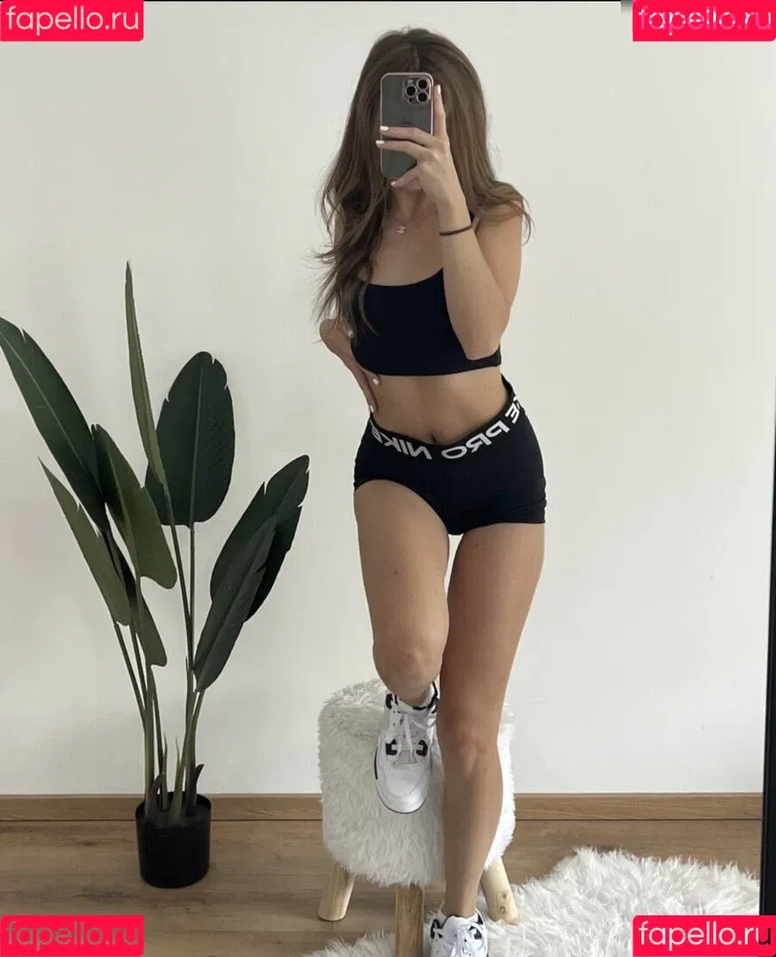 Aleynabaddie Onlyfans Photo Gallery 