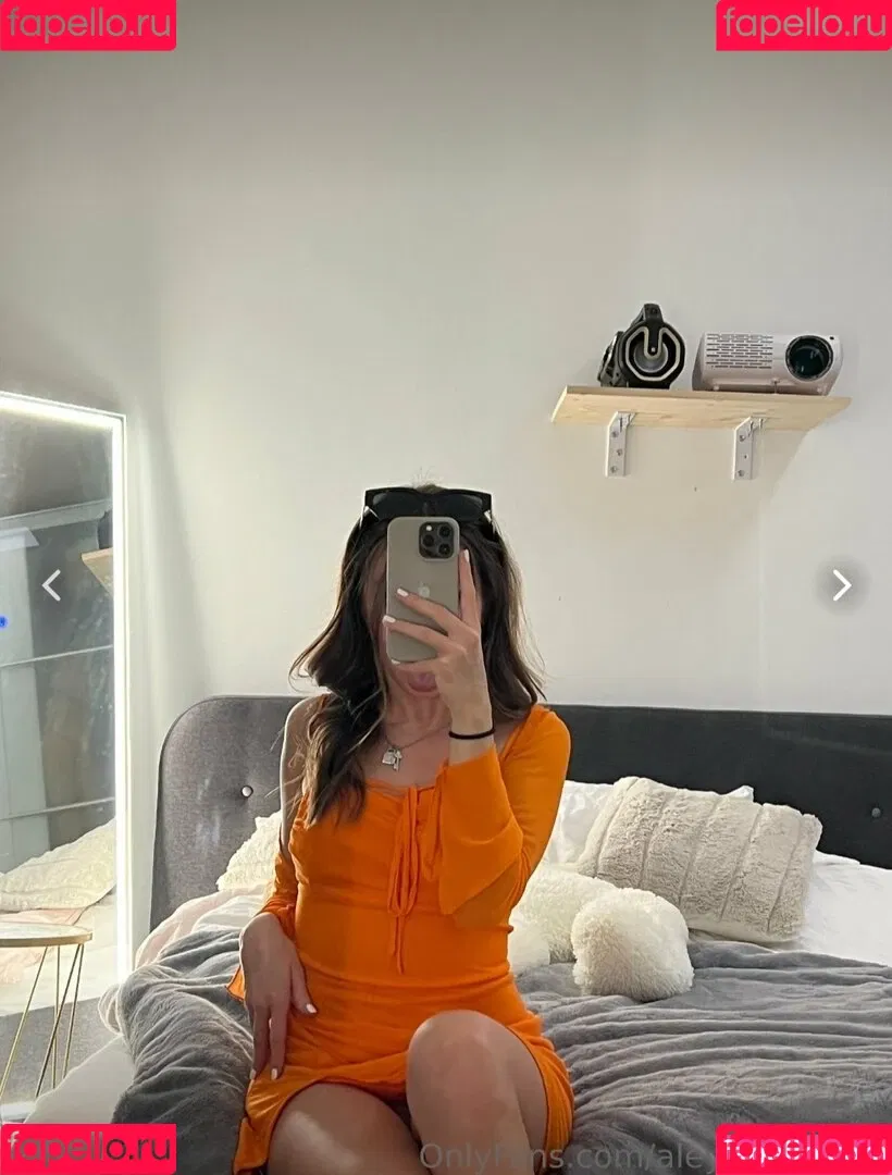 Aleynabaddie Onlyfans Photo Gallery 