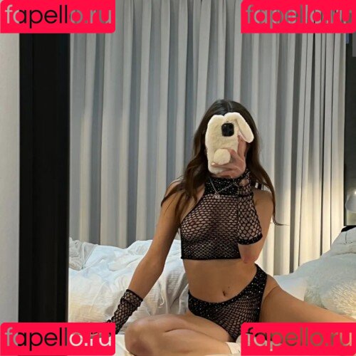 Aleynabaddie Onlyfans Photo Gallery 