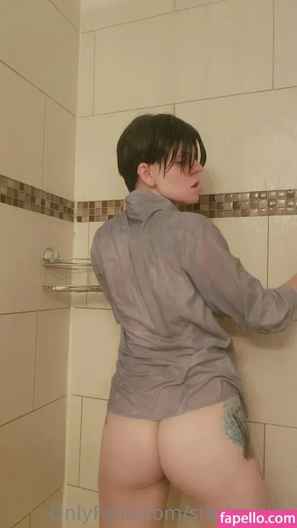 starkzzzilla Onlyfans Photo Gallery 