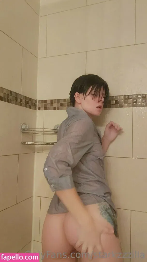 starkzzzilla Onlyfans Photo Gallery 