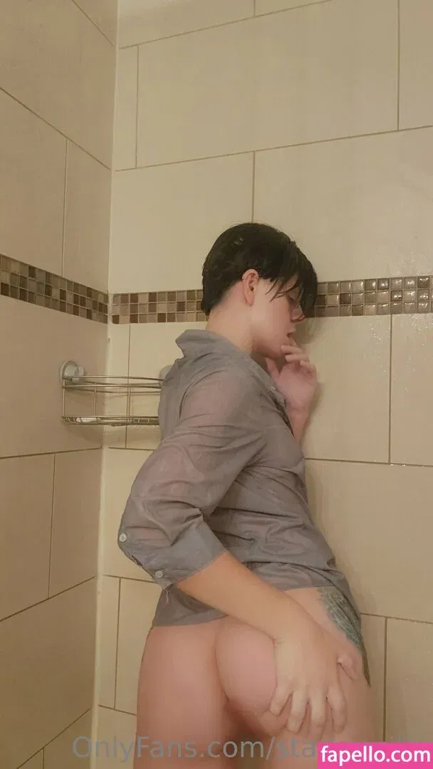 starkzzzilla Onlyfans Photo Gallery 