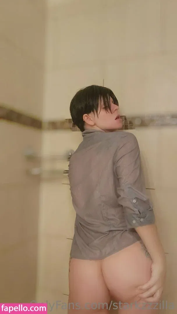 starkzzzilla Onlyfans Photo Gallery 