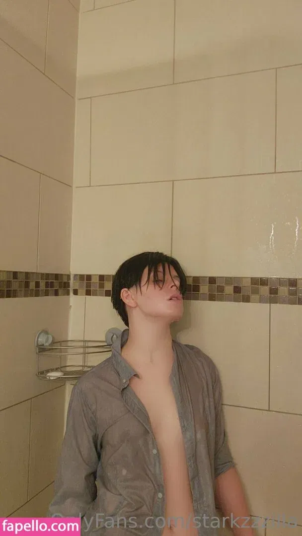 starkzzzilla Onlyfans Photo Gallery 