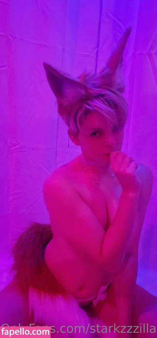 starkzzzilla Onlyfans Photo Gallery 