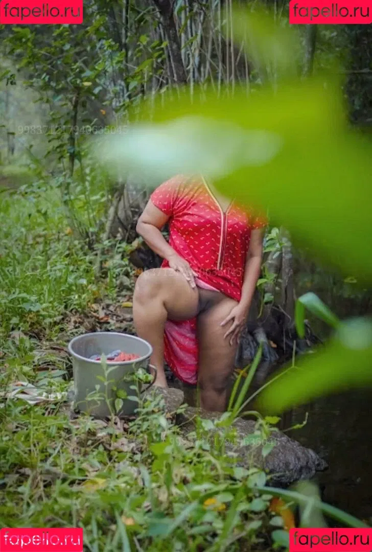 Nila Nambiar Onlyfans Photo Gallery 