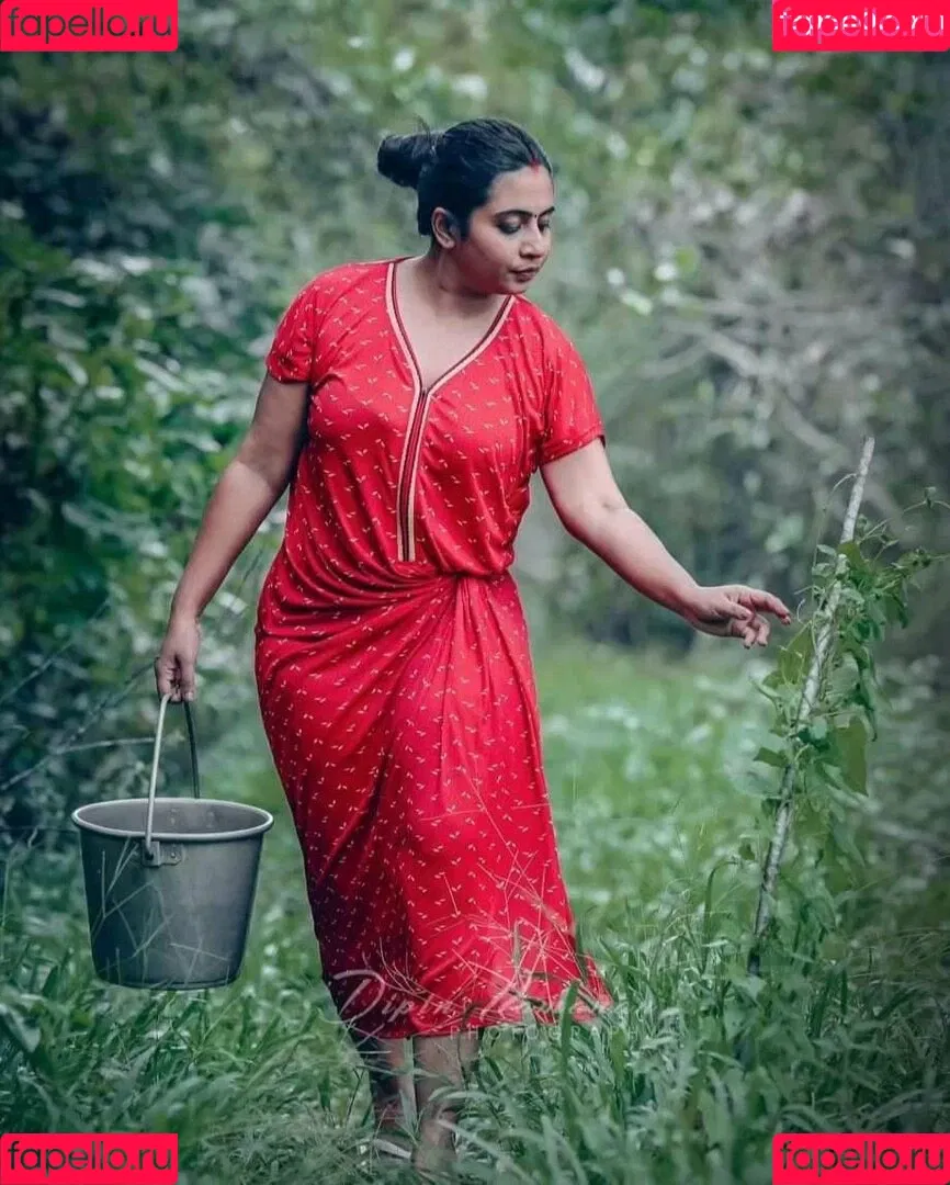 Nila Nambiar Onlyfans Photo Gallery 