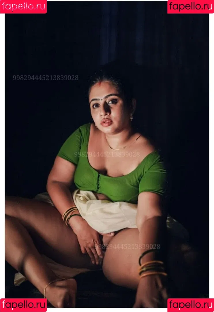 Nila Nambiar Onlyfans Photo Gallery 
